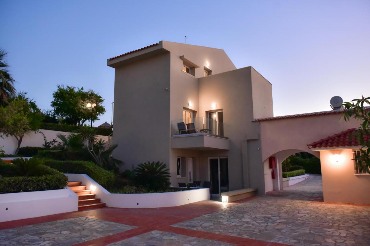Golden Dream Apartments Anissaras Bagian luar foto