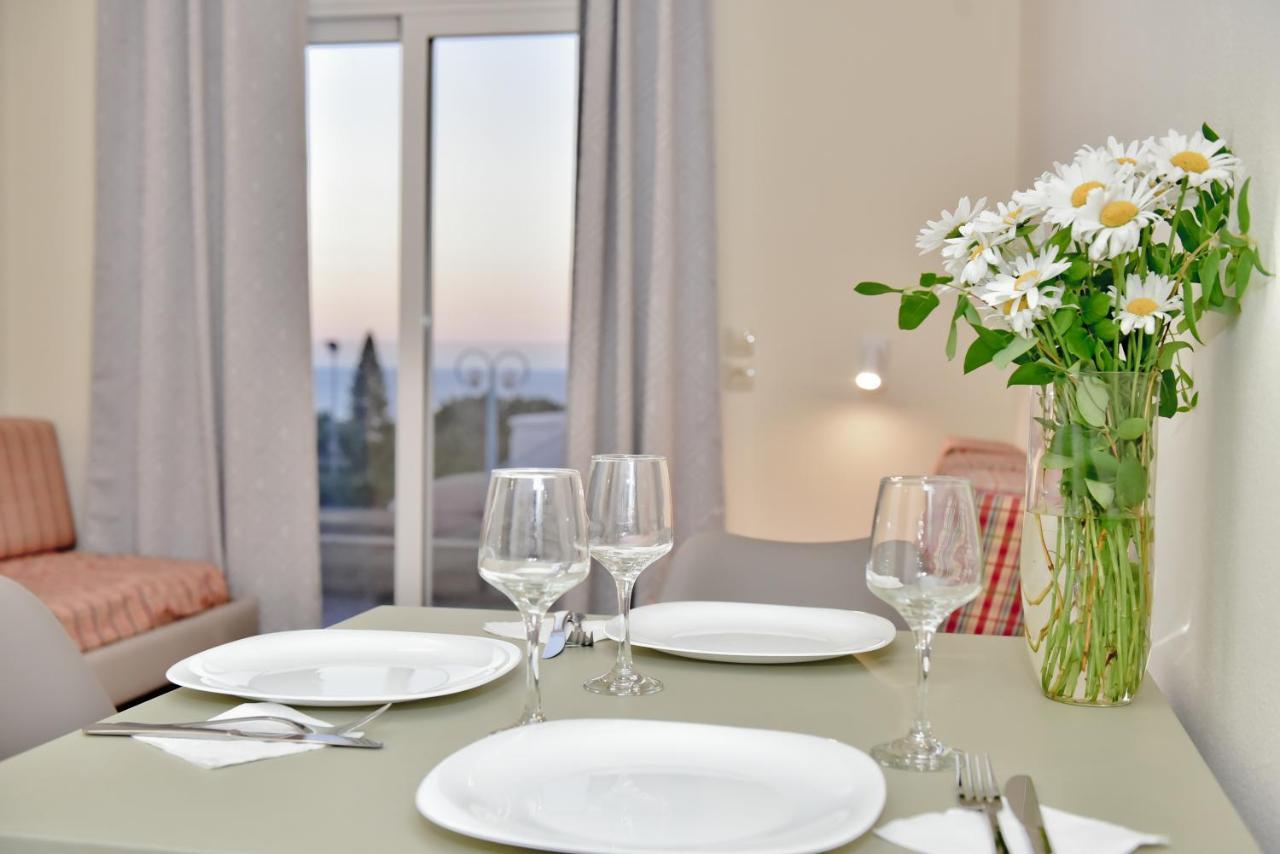 Golden Dream Apartments Anissaras Bagian luar foto