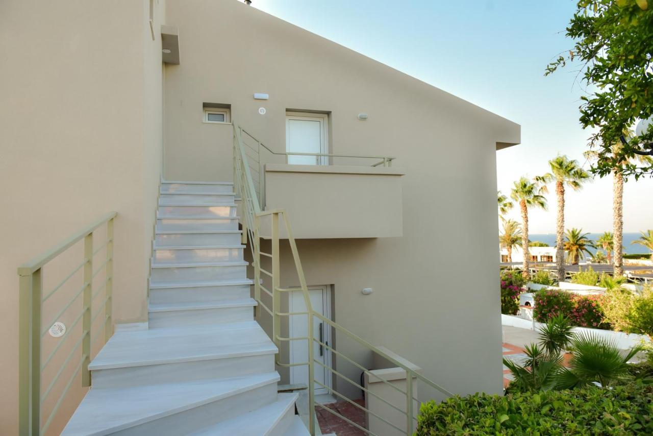 Golden Dream Apartments Anissaras Bagian luar foto