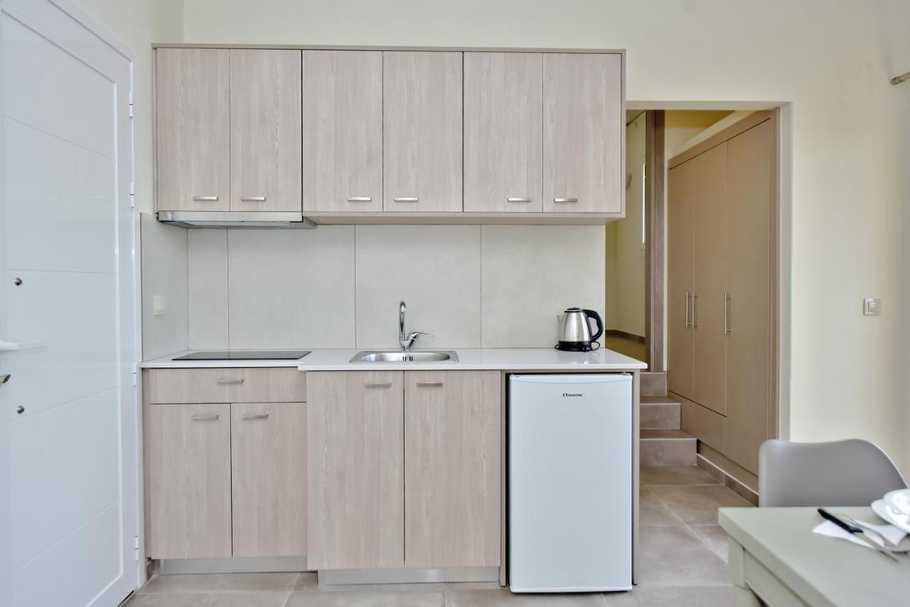 Golden Dream Apartments Anissaras Bagian luar foto